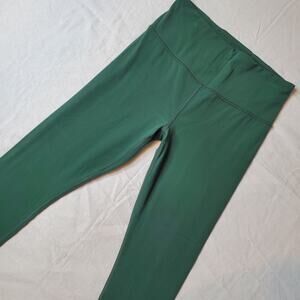 Athleta Womens Size M Elation Ultra High Rise Tight Green
